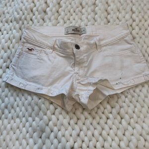 Hollister low rise white jean shorts